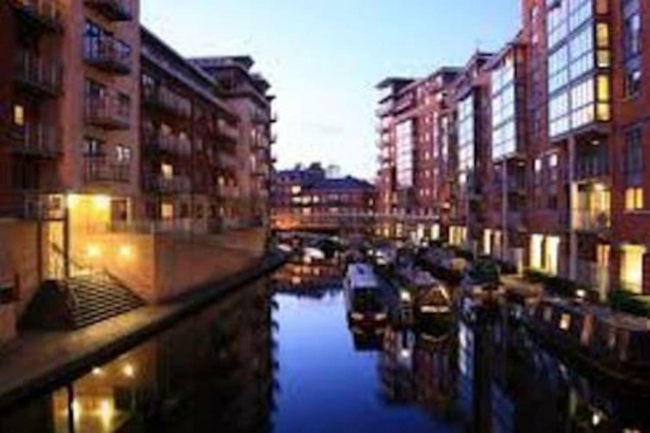 Birmingham Ruby, 2 Bedroom Apartment 외부 사진